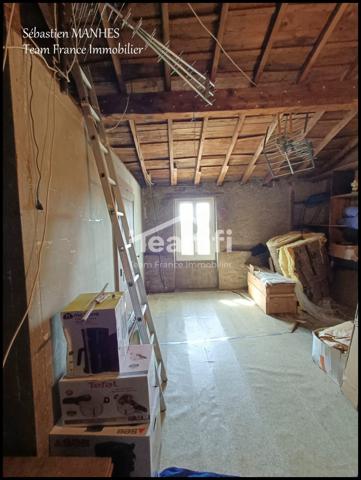 Maison mitoyenne 2 côtés à vendre, 4 pièces - Thiers 63300