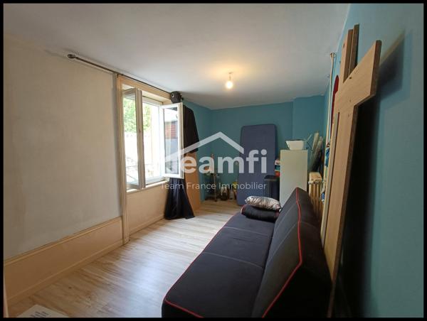 Maison mitoyenne 2 côtés à vendre, 4 pièces - Thiers 63300