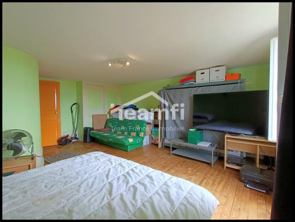 Maison mitoyenne 2 côtés à vendre, 4 pièces - Thiers 63300