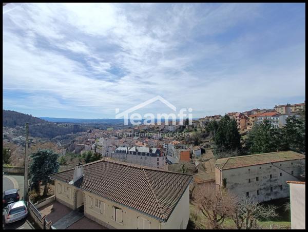 Maison mitoyenne 2 côtés à vendre, 4 pièces - Thiers 63300
