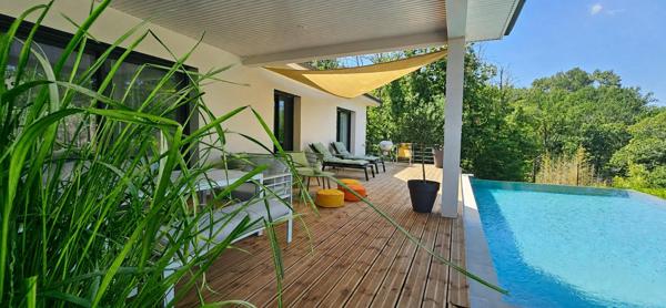 Maison 205m5 avec piscine 5 chambres
