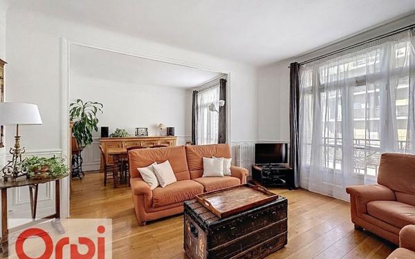 Appartement à vendre    6 pièces • 121,27 m2 Châtillon