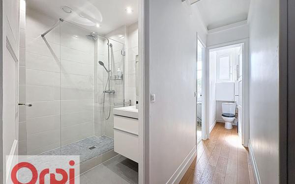 Appartement à vendre    6 pièces • 121,27 m2 Châtillon