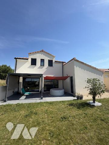MAISON NEUVE