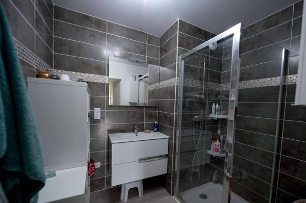 Appartement à louer - Saint-Jorioz 4 pièces de 80 m²