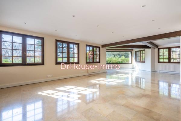 Maison à vendre 17 pièces de 549 m²