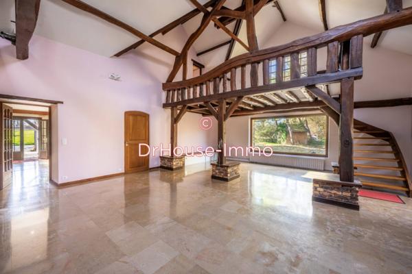 Maison à vendre 17 pièces de 549 m²