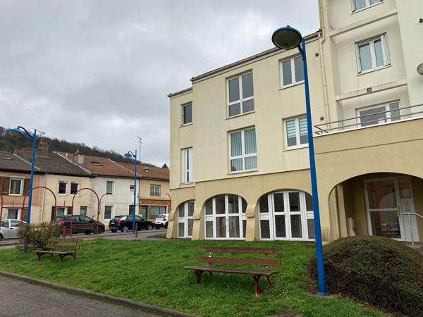 LOCAL COMMERCIAL CHAVIGNY - Rue de Nancy. 72 m²