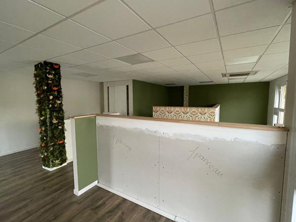 LOCAL COMMERCIAL CHAVIGNY - Rue de Nancy. 72 m²