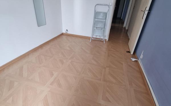 Appartement à vendre    2 pièces • 57,81 m2 Colombes