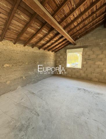 Maison individuelle 4 pièces de 110 m² avec jardin, terrasse et double stationnement – Vancia