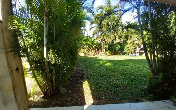 Immeuble à vendre    15 pièces •  Le Gosier