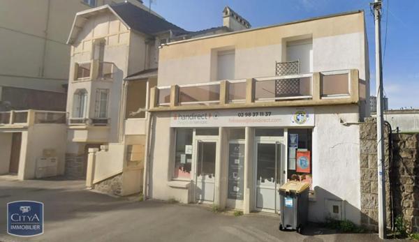 Local commercial à louer 120.88m²