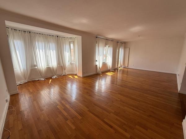 Duplex de caractère – 159 m²