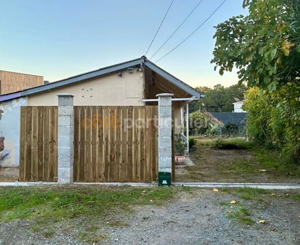 Vente Maison90 m² - 5 Pièces - LE VERDON SUR MER (33123)