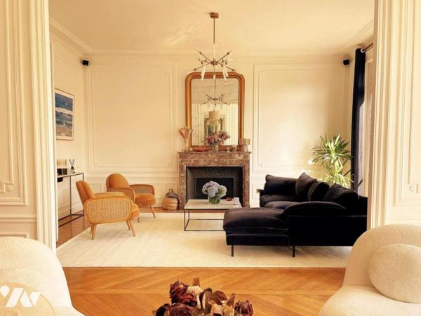 LA MADELEINE-BOTANIQUE - APPARTEMENT HAUSSMANNIEN 200 M² AU 5e ETAGE D'UN IMMEUBLE DE GRAND STANDING