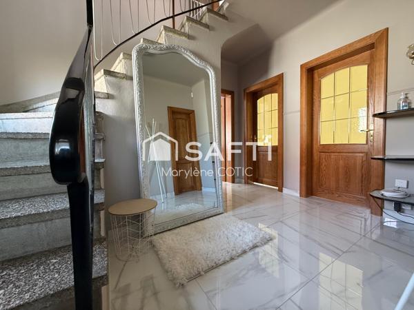 Maison à potentiel pro, emplacement stratégique