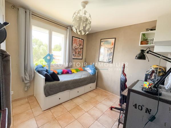Maison
                                                                                                                                                                                                                                                                                                                        5 pièce(s)                                                                                                                                                                                                          4 chambre(s)                                                                                                                                                                                                          109  m²