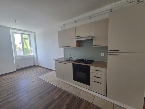 Appartement à louer 580 € CC Pau 2 p 33 m² DPE D