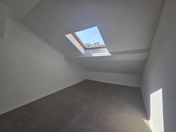 Appartement à louer 580 € CC Pau 2 p 33 m² DPE D