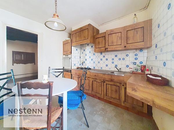 Acheter Maison de caractère 242 m² avec dépendances, jardin et cave sur terrain 850 m² - À rénover - Centre-ville proche toutes commodités