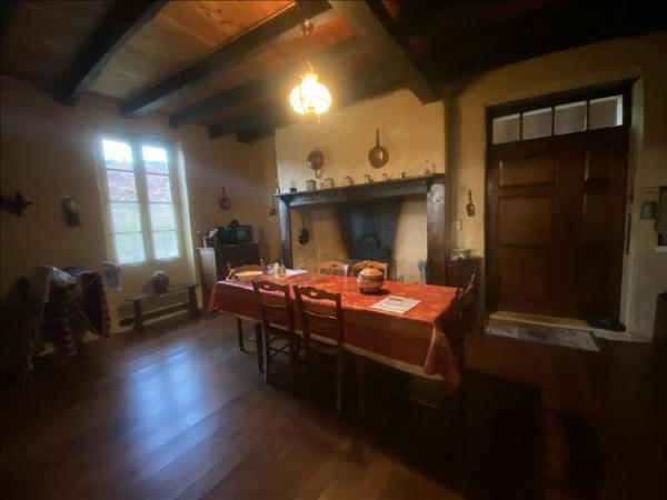 Maison à vendre |  Anglars-Juillac |  4 pièces | 105 m²