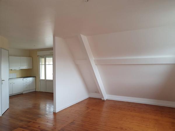 Location Appartement68 m² - 3 Pièces - MONTARGIS (45200)