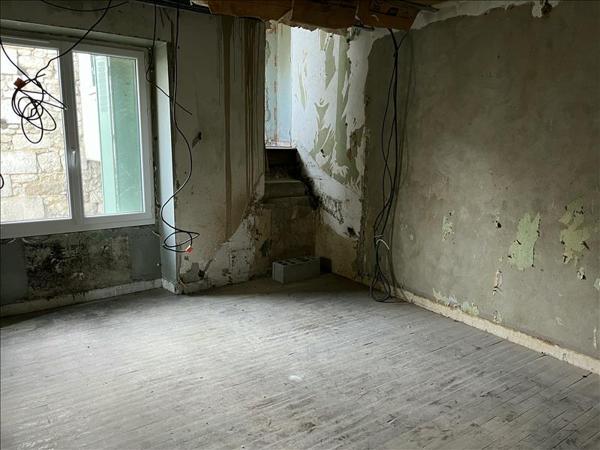 Maison à vendre |  Magnac-sur-Touvre |  4 pièces | 115 m²