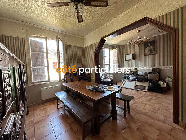Vente Maison72 m² - 4 Pièces - CHARENTON DU CHER (18210)