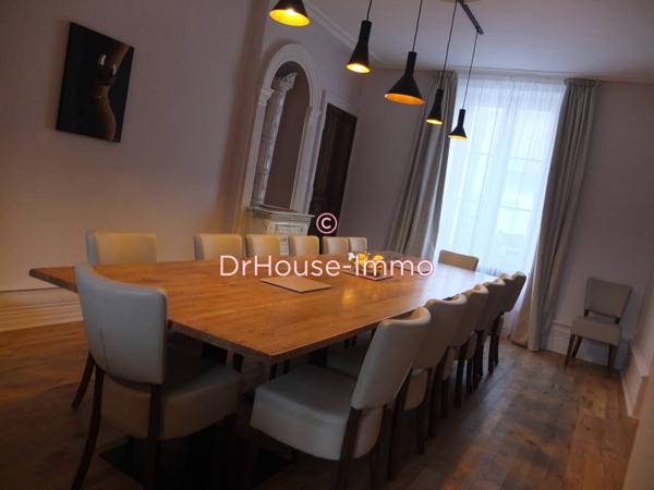 Maison à vendre 10 pièces de 265 m²