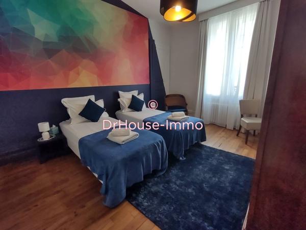 Maison à vendre 10 pièces de 265 m²