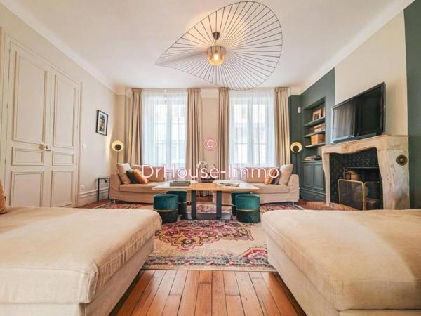 Maison à vendre 10 pièces de 265 m²