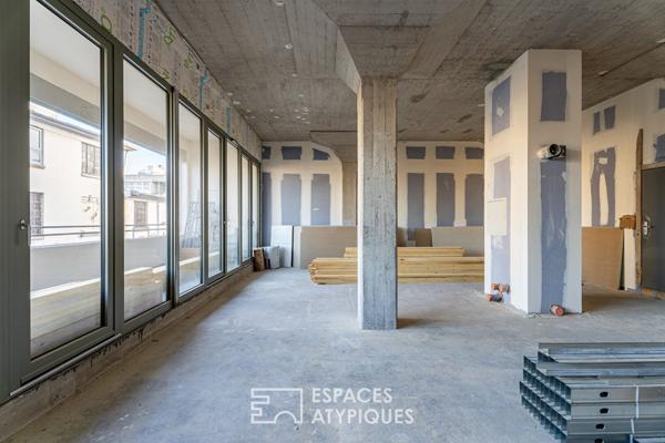 Plateau brut à aménager dans une ancienne imprimerie