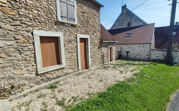Maison à vendre    5 pièces •  Chézy-sur-Marne