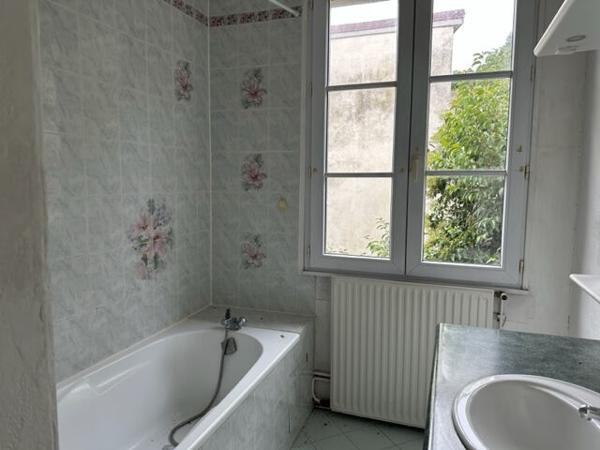 Appartement T3 85m² 1er étage