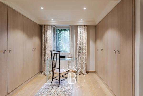 Vence, Villa 9 Chambres -  520 m² à vendre