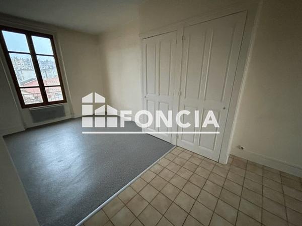 Location Studio 26.35 m² - 20 RUE RASPAIL Grenoble 38000