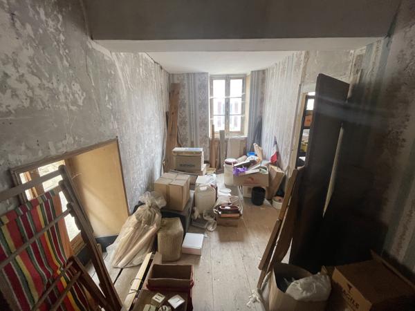 ENSEMBLE DE BIENS PROCHE MONTBARD