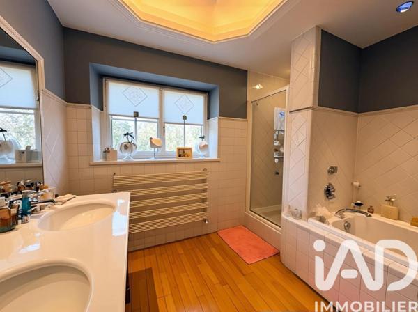 Maison à vendre 8 pièces 217 m² Lagord