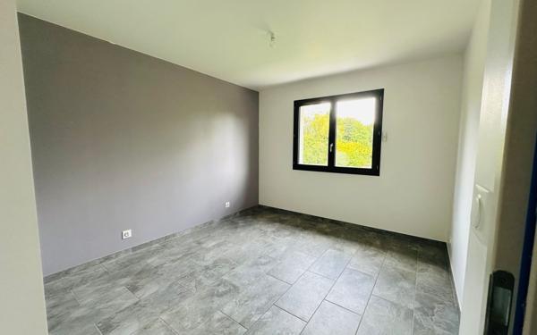 Maison à vendre    6 pièces •  La Verpillière