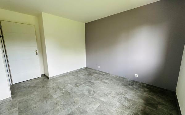 Maison à vendre    6 pièces •  La Verpillière