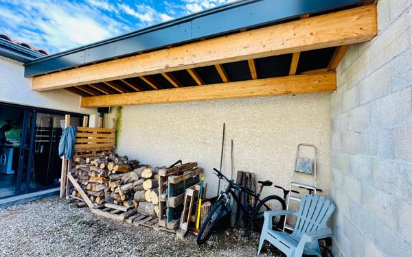 Maison à vendre    6 pièces •  La Verpillière