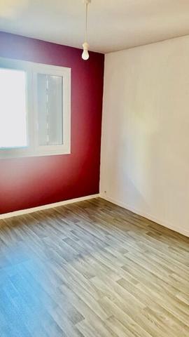 Appartement Le Blanc Mesnil 4 pièce(s) 84.61 m2 - 98m2 DE SURFACE TOTALE