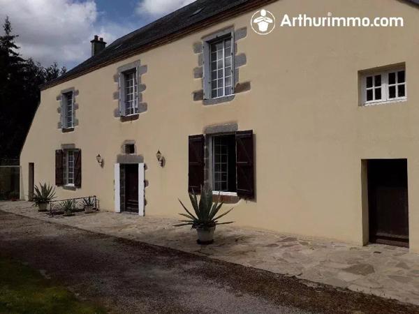 Vente Maison de village 5 pièces 168 m2 à Saint-Cyr-en-Pail