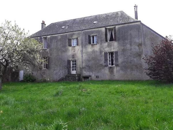 Vente Maison de village 5 pièces 168 m2 à Saint-Cyr-en-Pail