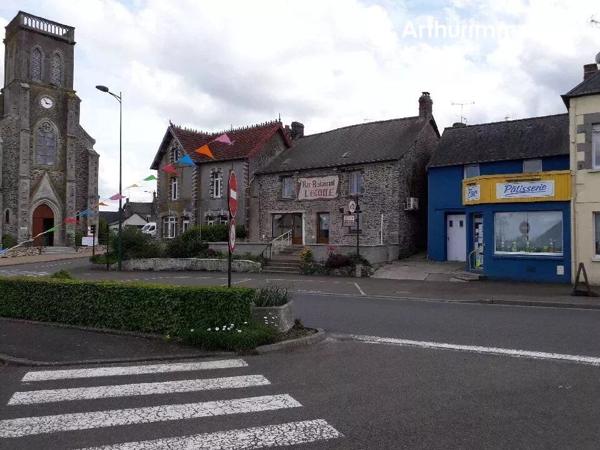 Vente Maison de village 5 pièces 168 m2 à Saint-Cyr-en-Pail