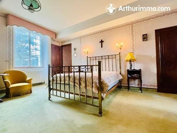 Vente Maison de village 5 pièces 168 m2 à Saint-Cyr-en-Pail