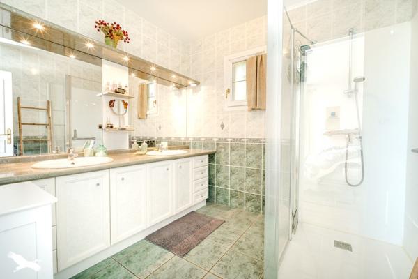 Maison à vendre |  Crozon |  5 pièces | 220 m²