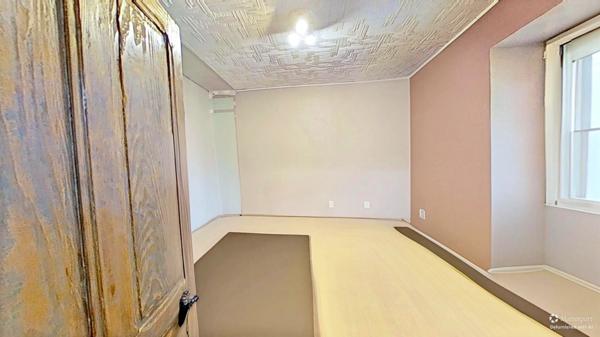 Maison à vendre 8 pièces proche de MONT SOUS VAUDREY (39)