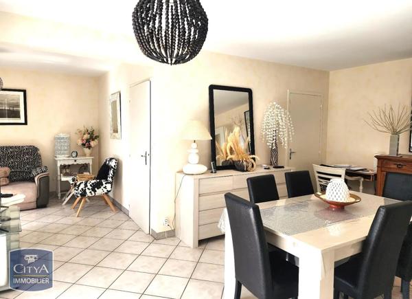 Appartement à vendre 4 pièces 85m² Cholet (49300)
